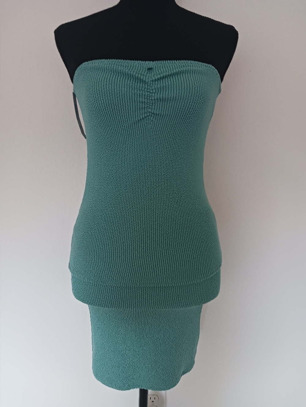 Victoria's Secret (2) NEW Crinkle Swimsuit Cover Up Skirts/Tube Tops Sz XL/XXL